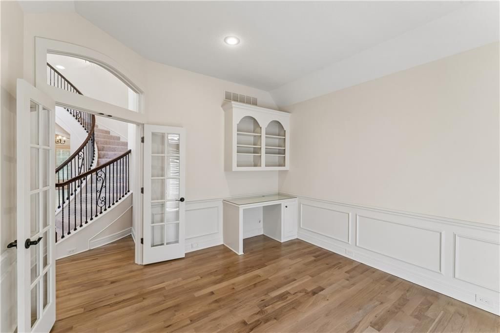 13917 Mastin Street — photo 36
