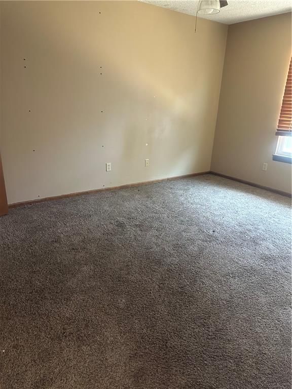 8213 NW Mace Road — photo 5