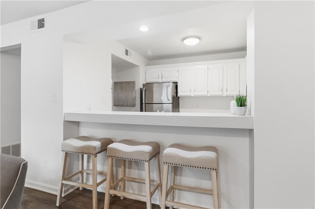 8810 W 106 Terrace — photo 8