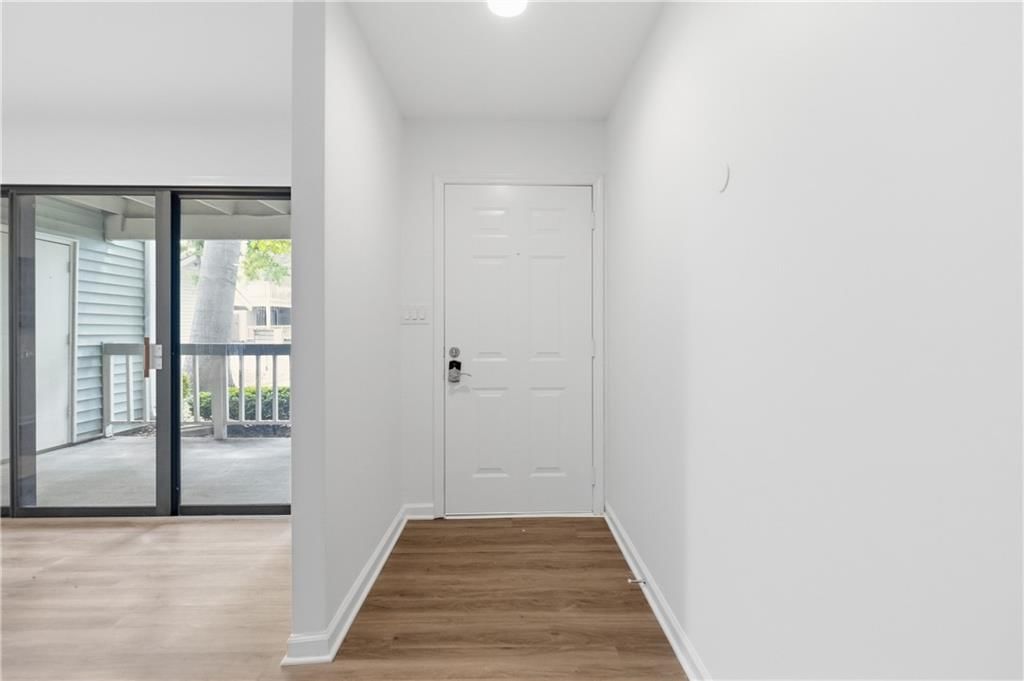 8810 W 106 Terrace — photo 15