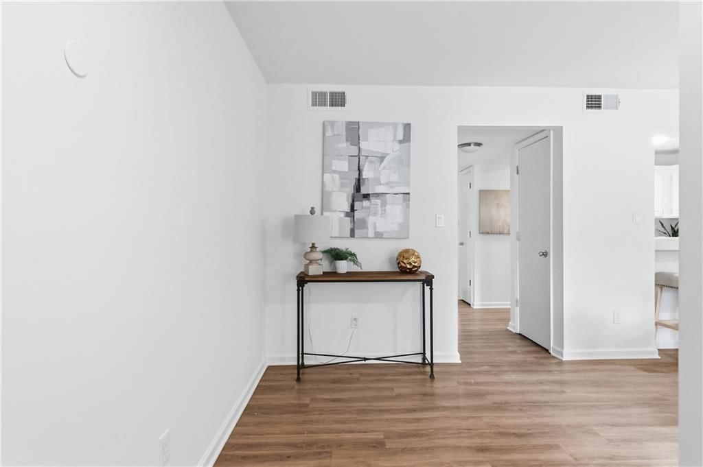 8810 W 106 Terrace — photo 16