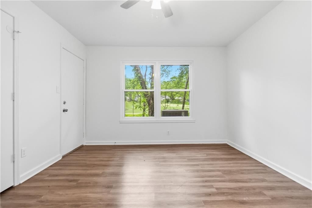 8810 W 106 Terrace — photo 18