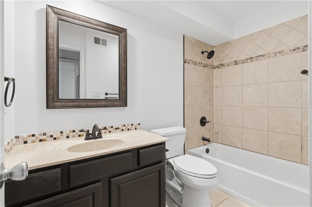 8810 W 106 Terrace — photo 20