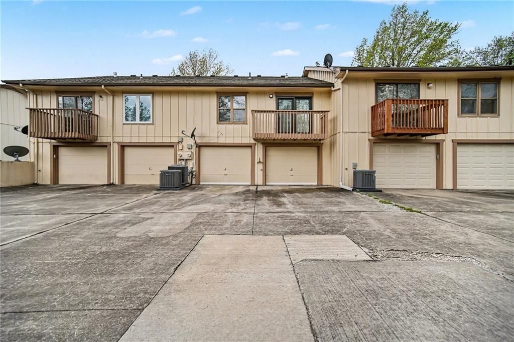 18867 Sunrise Drive — photo 17