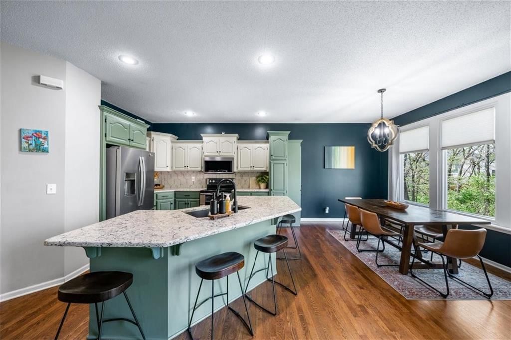 6344 Lakecrest Drive — photo 9