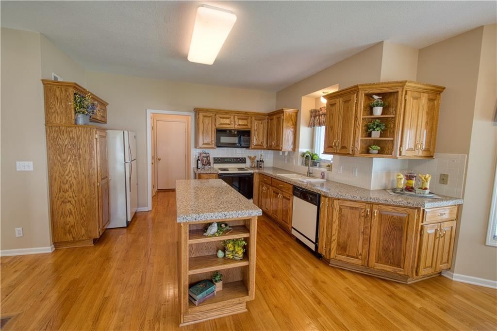 12227 Sagamore Road — photo 13
