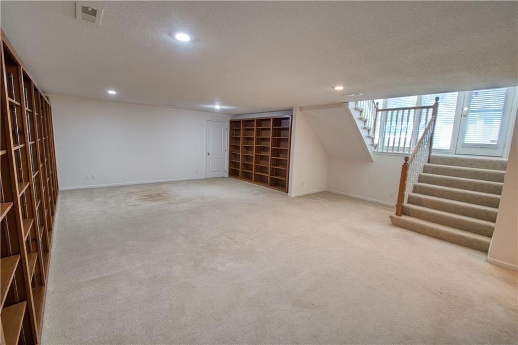 12227 Sagamore Road — photo 27