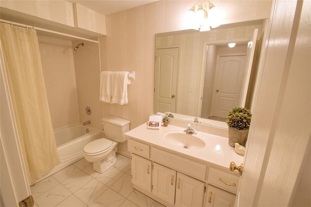 12227 Sagamore Road — photo 31