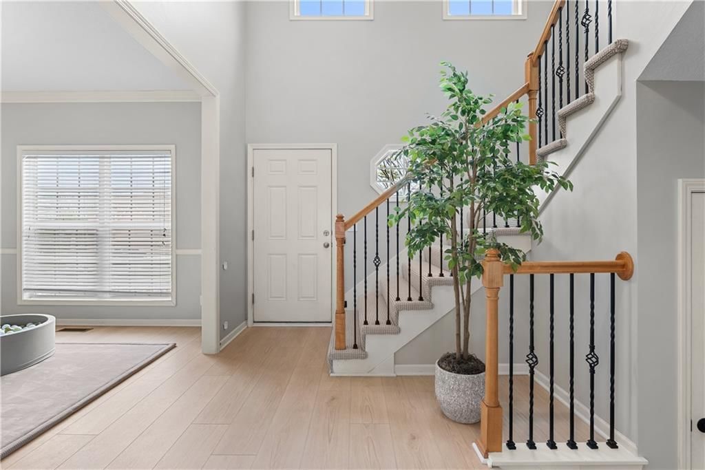 1240 SW Nagona Lane — photo 5