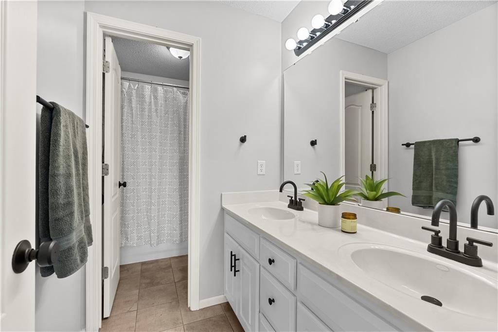 1240 SW Nagona Lane — photo 36