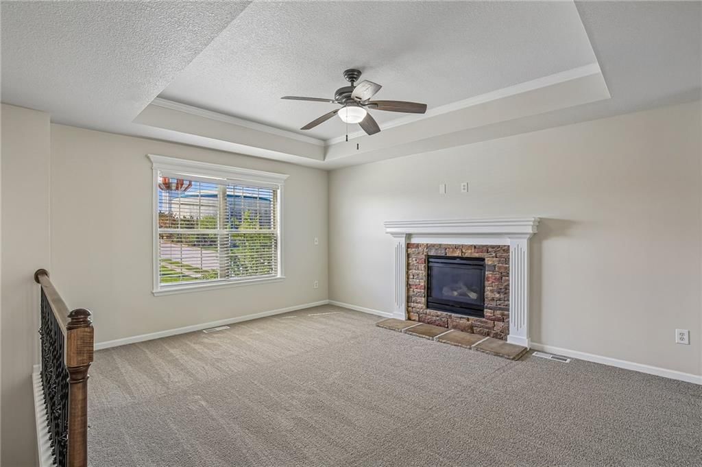 1614 NW Hilltop Lane — photo 4