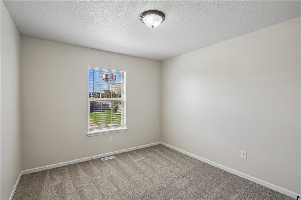 1614 NW Hilltop Lane — photo 20