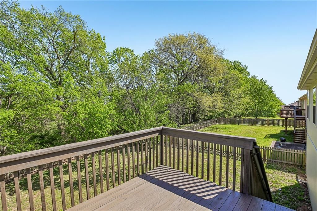 1614 NW Hilltop Lane — photo 28