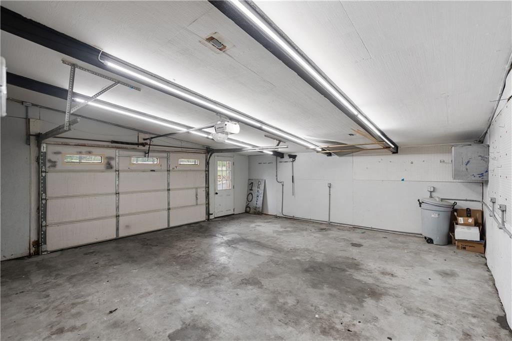 106 Oak Hills Drive — photo 46