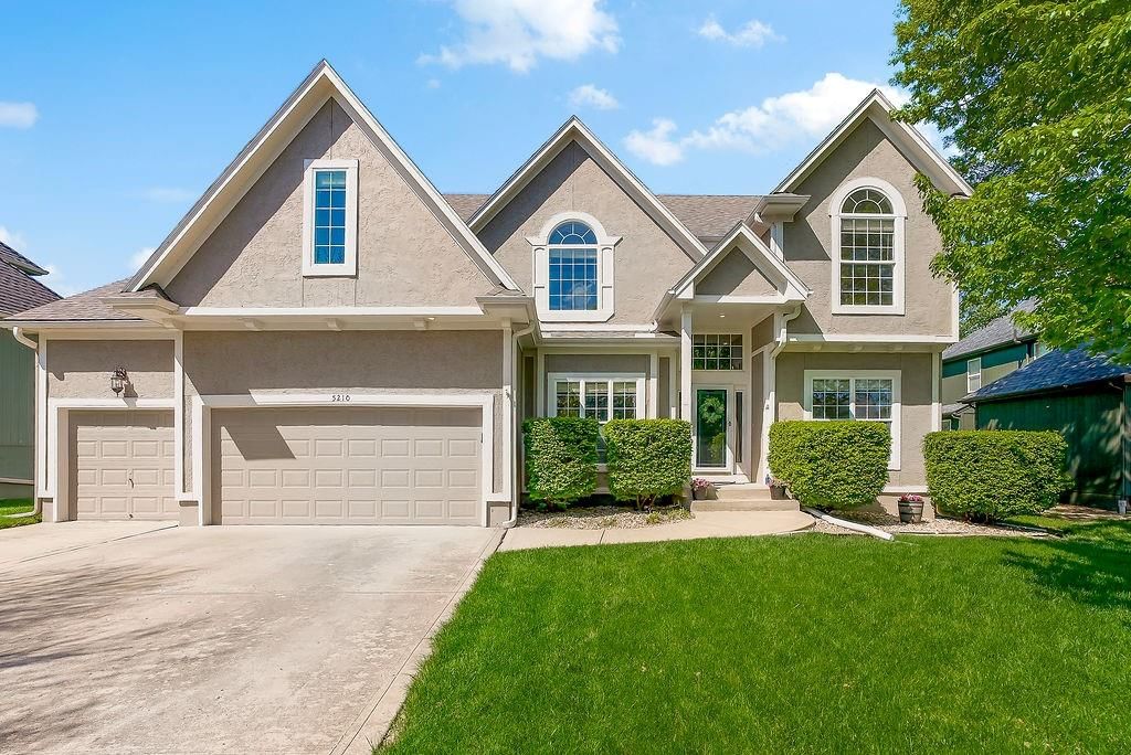 5210 Round Prairie Street, Shawnee, KS
