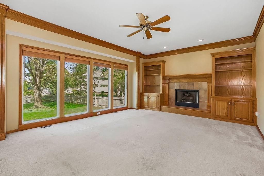 5210 Round Prairie Street — photo 8