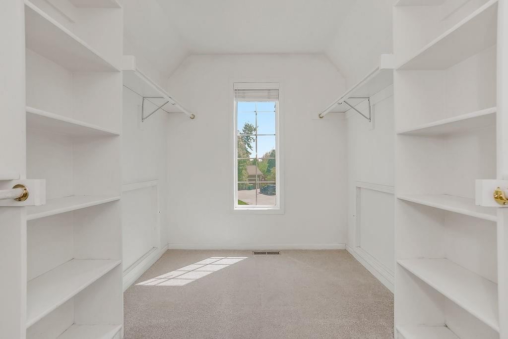 5210 Round Prairie Street — photo 31