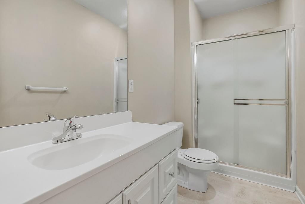 5210 Round Prairie Street — photo 37