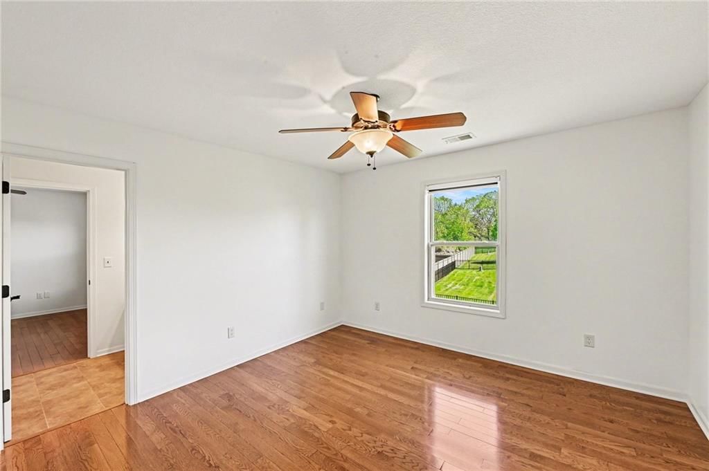 8804 SE 1st Street — photo 34