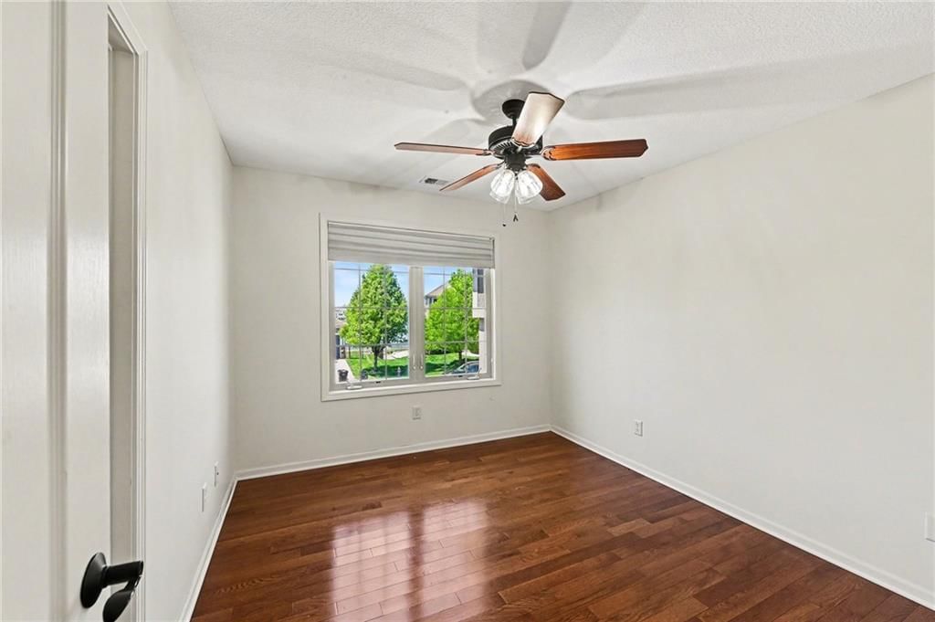 8804 SE 1st Street — photo 36