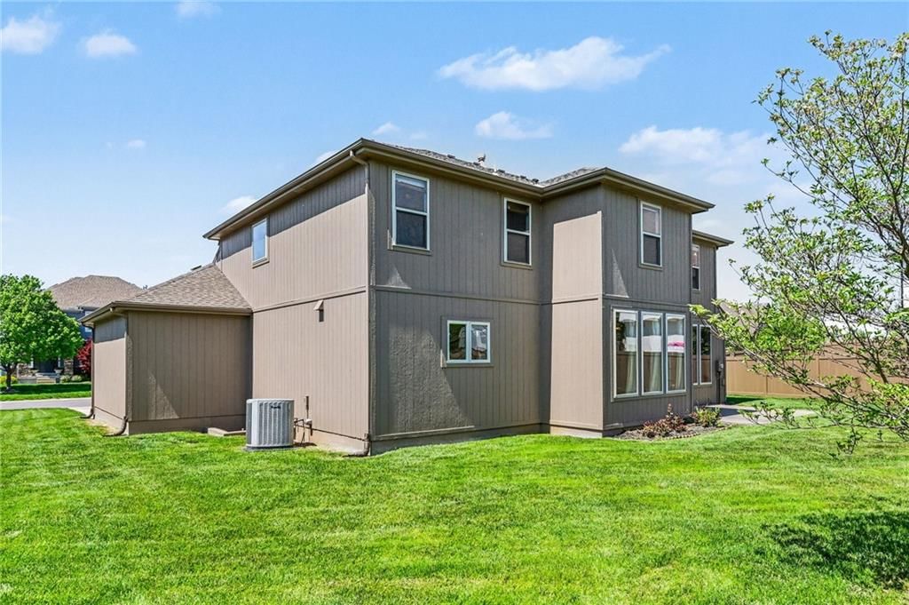 8804 SE 1st Street — photo 43