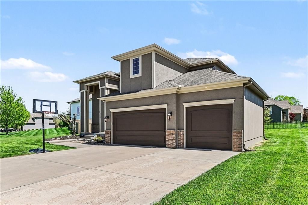 8804 SE 1st Street — photo 52