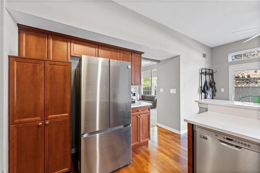 Photo 12 of 36 - 21112 W 118th Terrace, Olathe, KS 66061