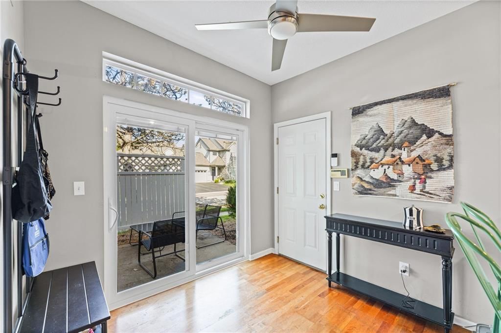 Photo 14 of 36 - 21112 W 118th Terrace, Olathe, KS 66061