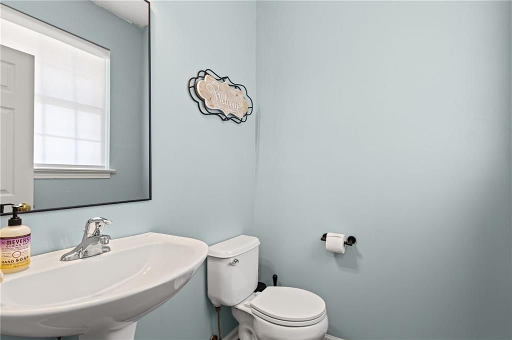 Photo 18 of 36 - 21112 W 118th Terrace, Olathe, KS 66061