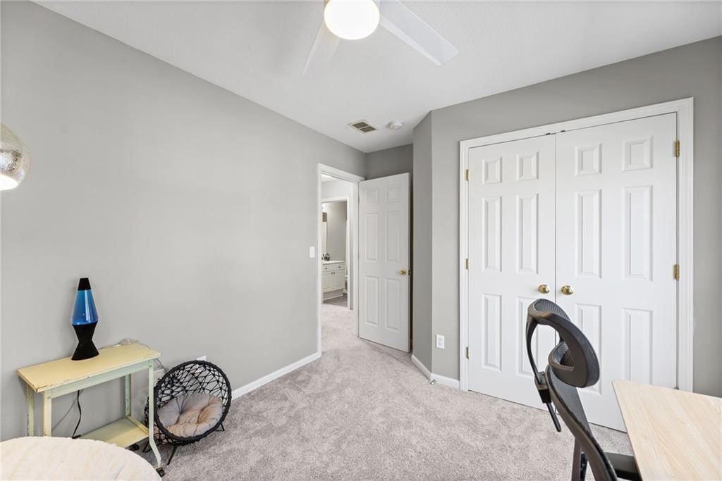 Photo 23 of 36 - 21112 W 118th Terrace, Olathe, KS 66061