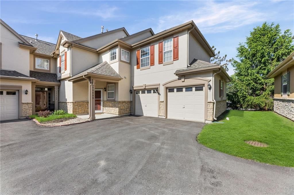 Photo 32 of 36 - 21112 W 118th Terrace, Olathe, KS 66061