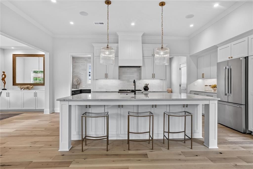 4617 W 72nd Street — photo 9