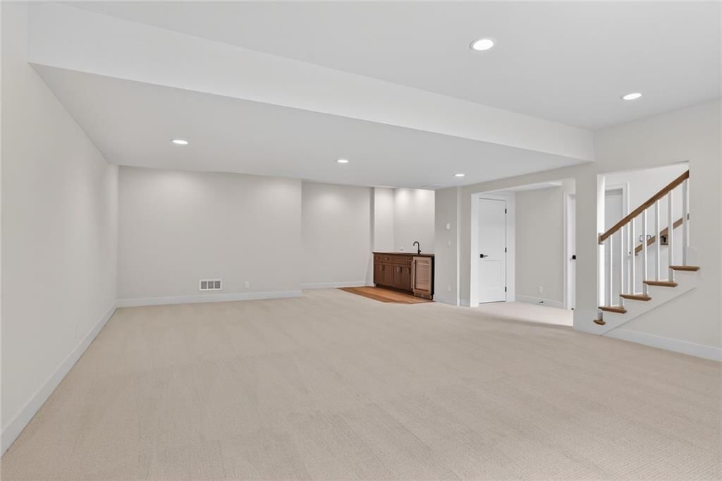 4617 W 72nd Street — photo 25