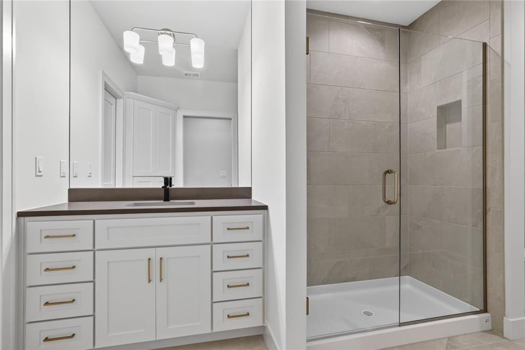 4617 W 72nd Street — photo 26