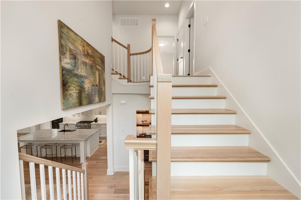 4617 W 72nd Street — photo 27