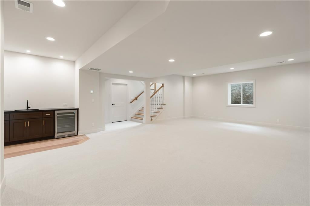 4617 W 72nd Street — photo 44