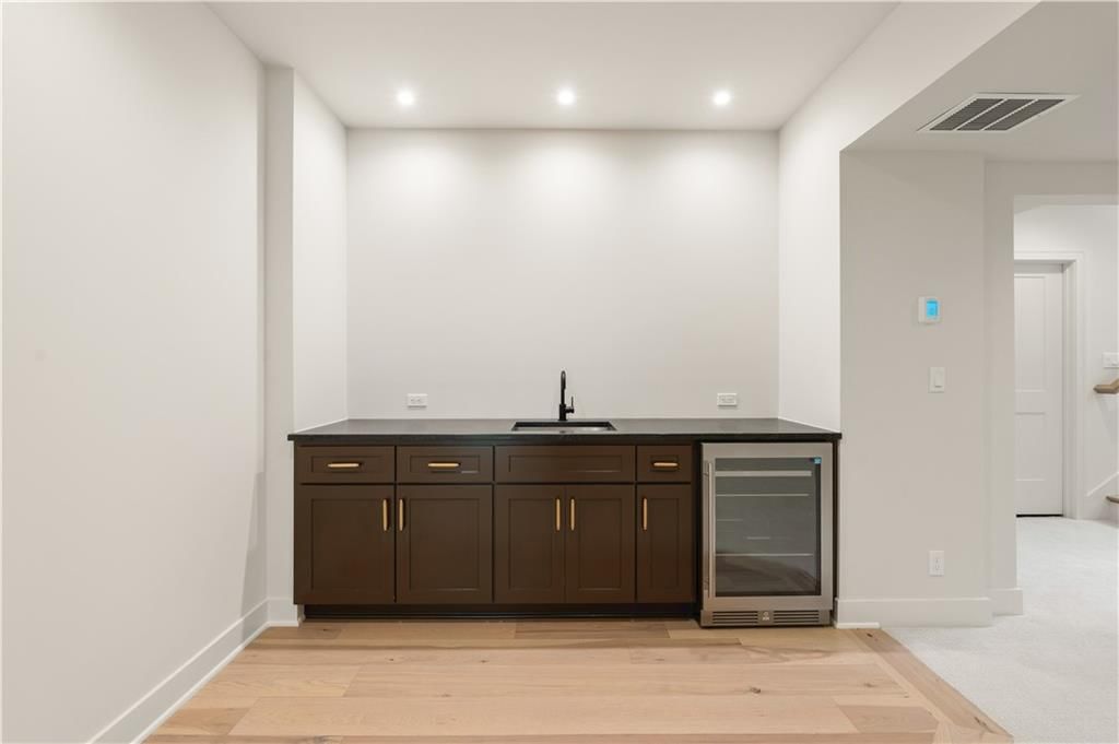 4617 W 72nd Street — photo 45