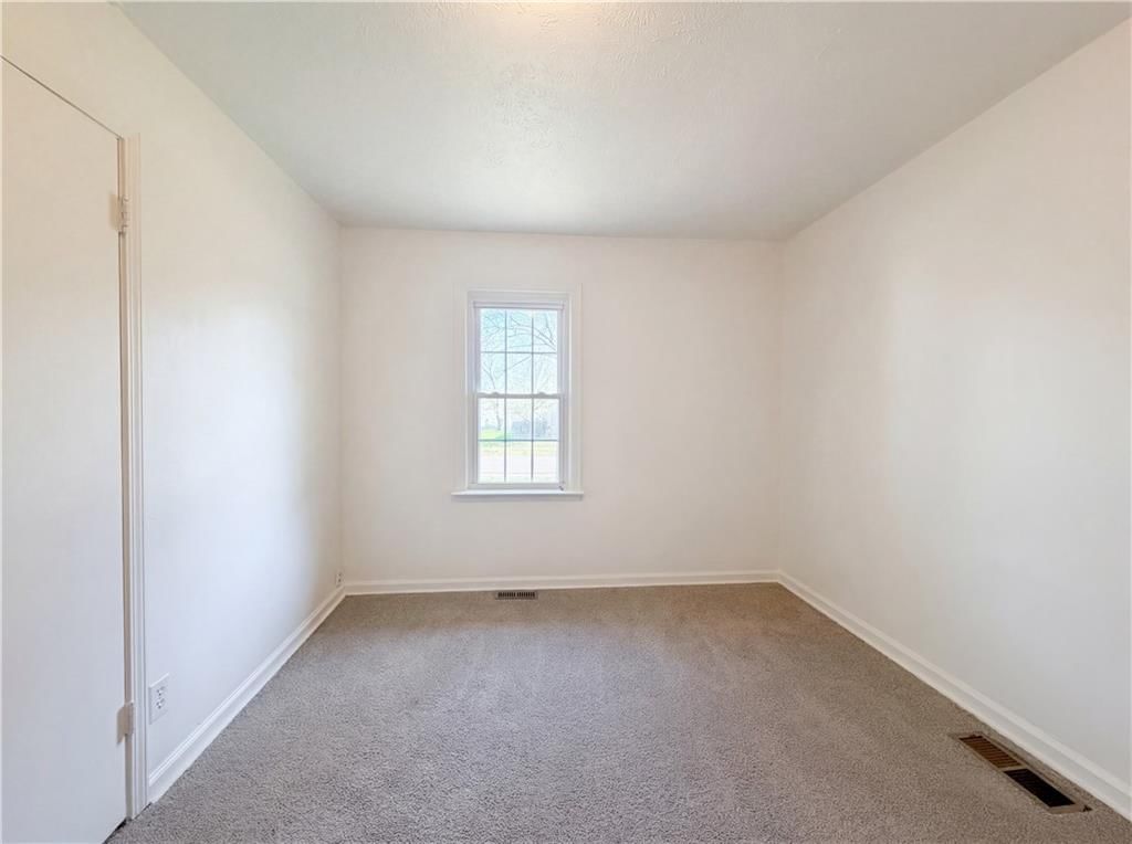410 B Street — photo 4