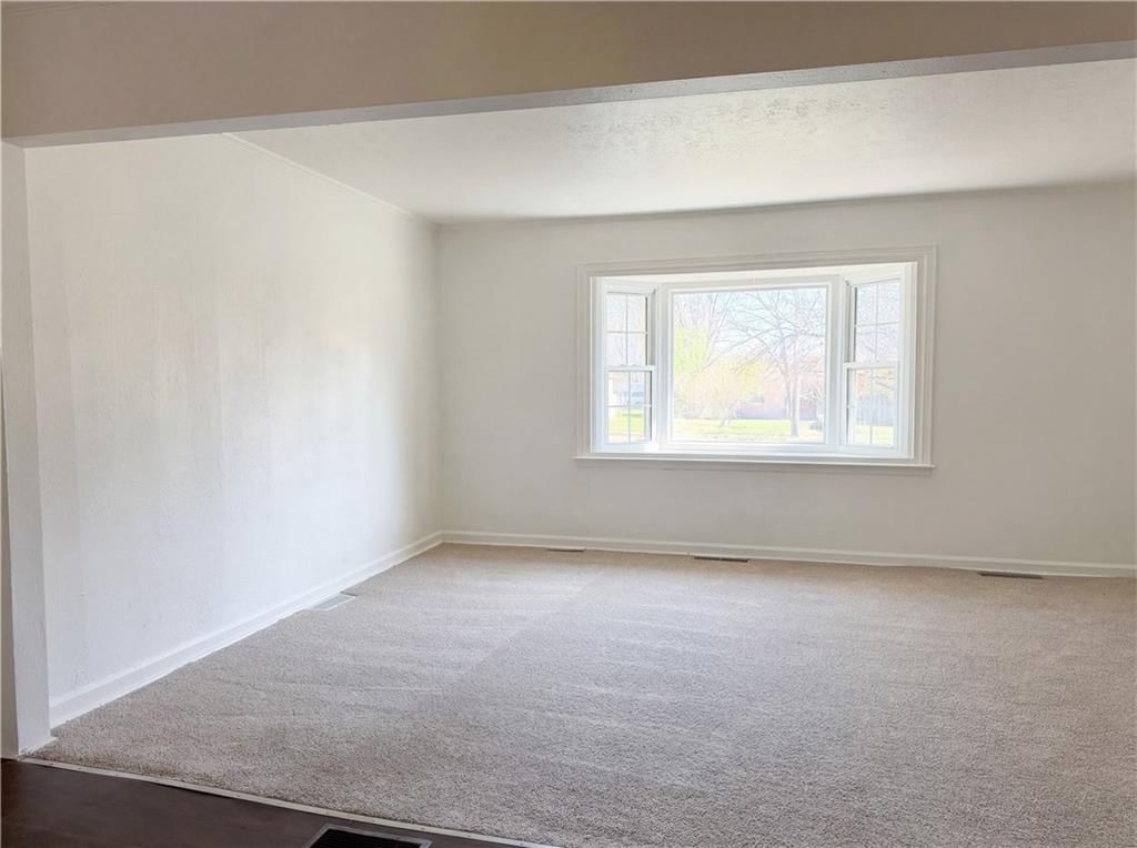 410 B Street — photo 8