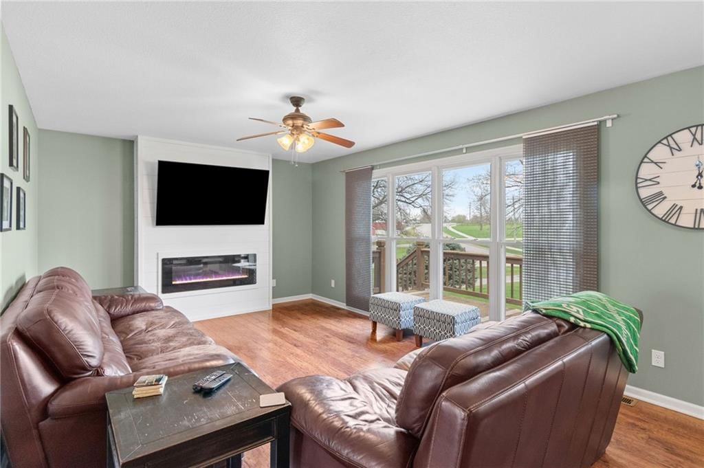 1211 Park Avenue — photo 4