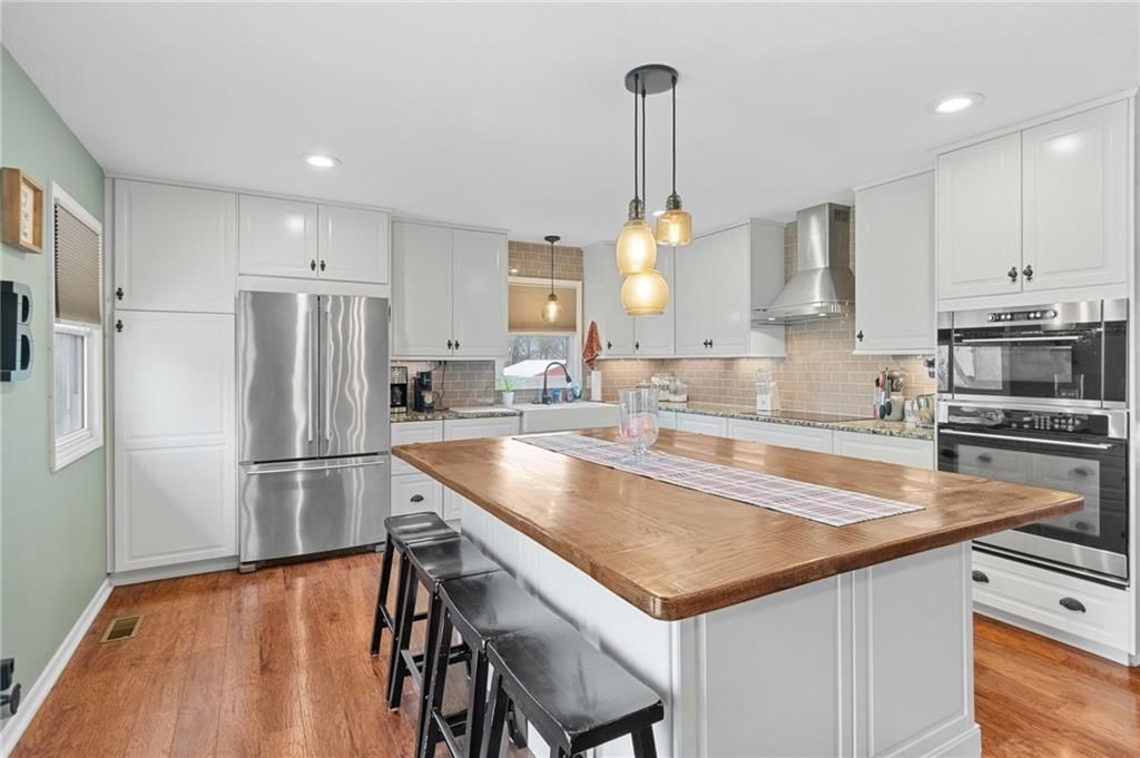 1211 Park Avenue — photo 9