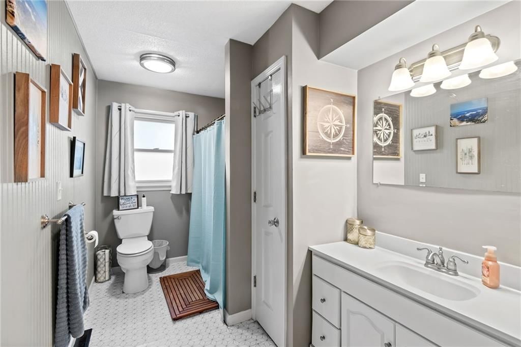 1211 Park Avenue — photo 15