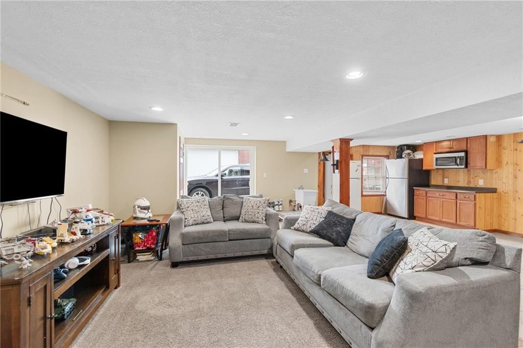 1211 Park Avenue — photo 20