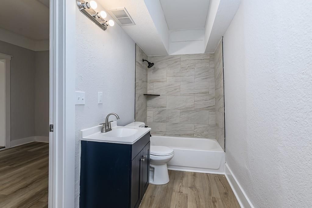 614 Chestnut Street — photo 11