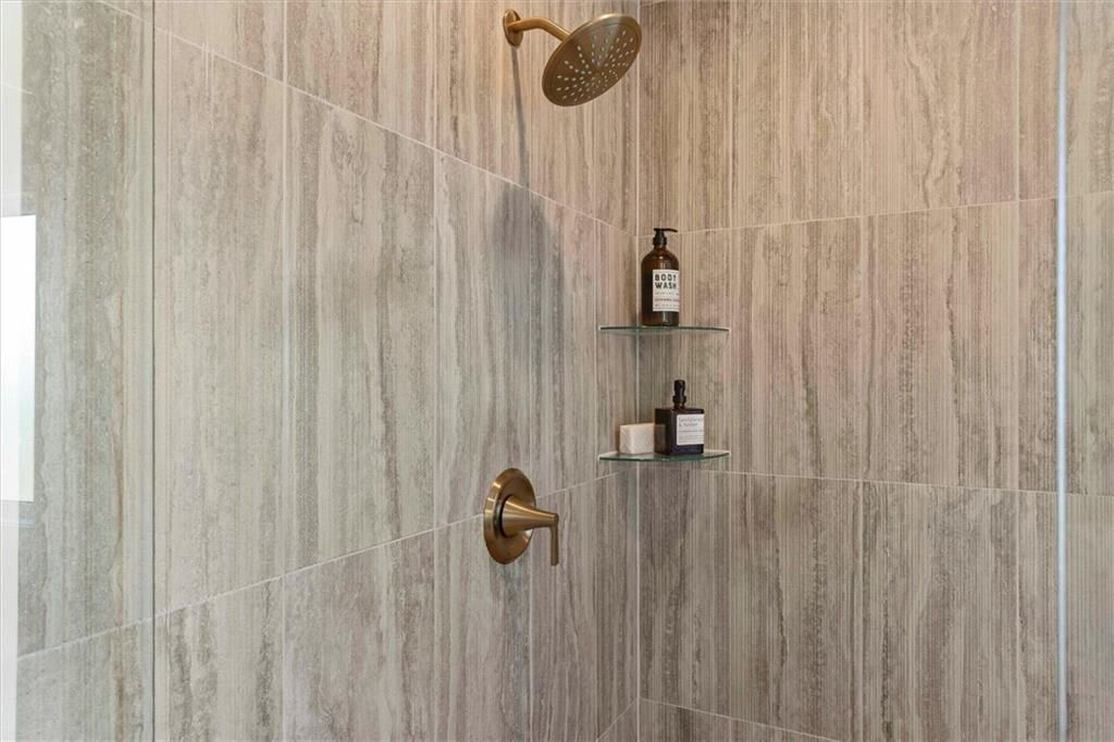 18605 Mohawk Lane — photo 32