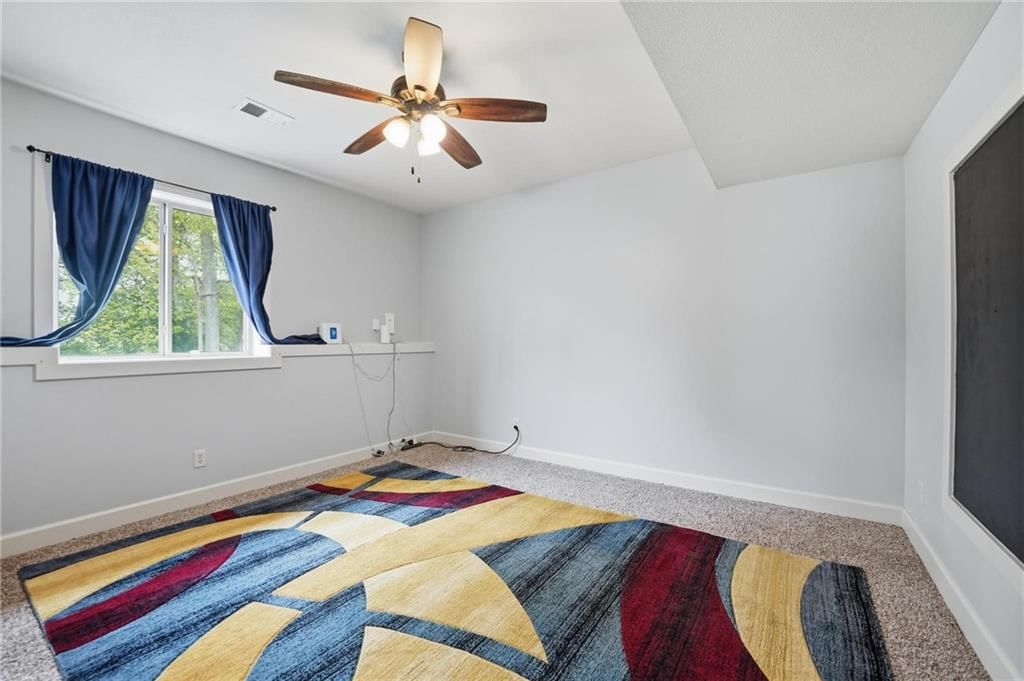 5695 NW Heritage Hill Road — photo 36