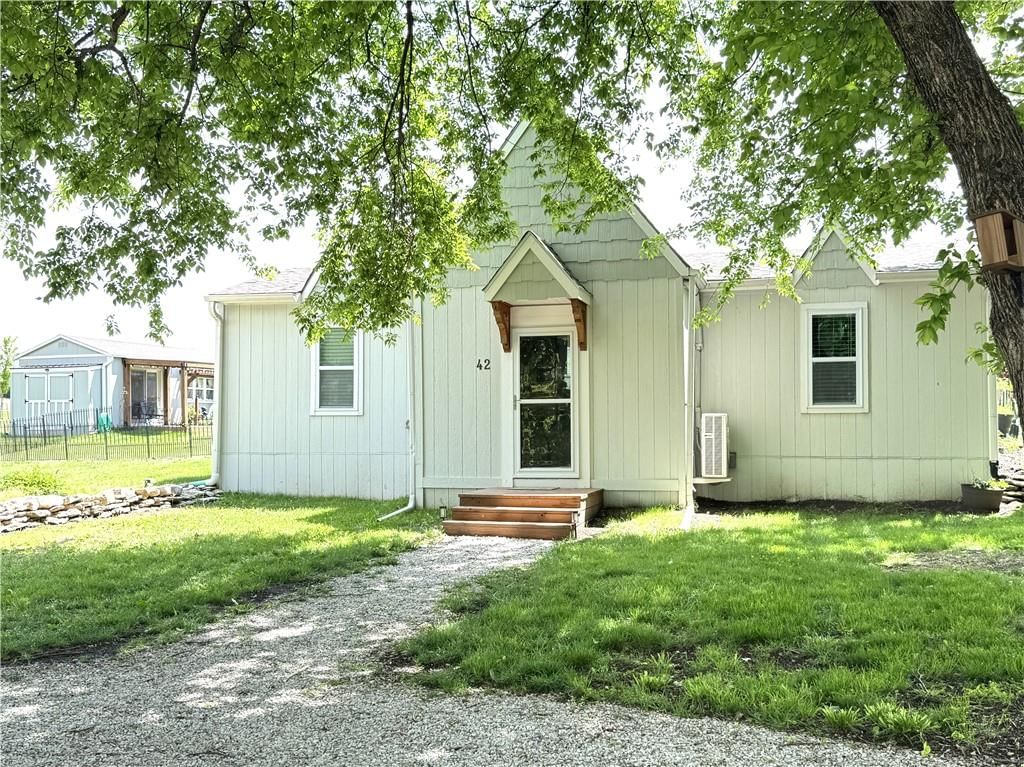 42 Fawn Valley Drive, Linn Valley, KS