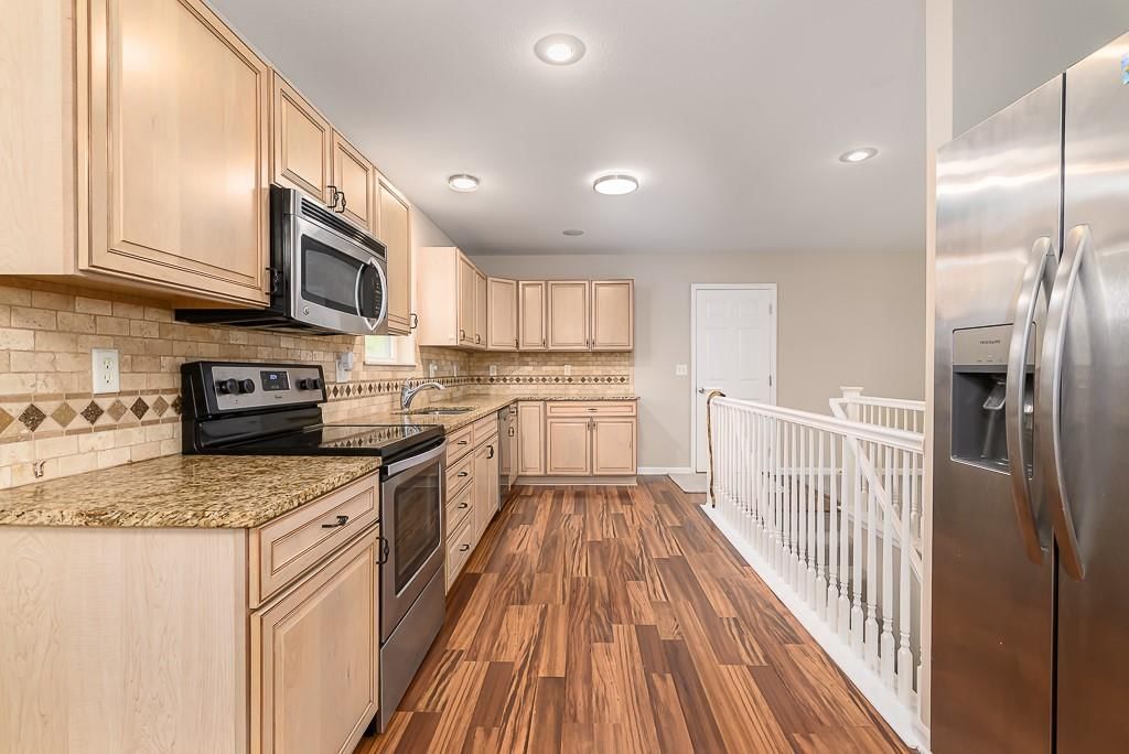 505 Laughlin Drive — photo 7