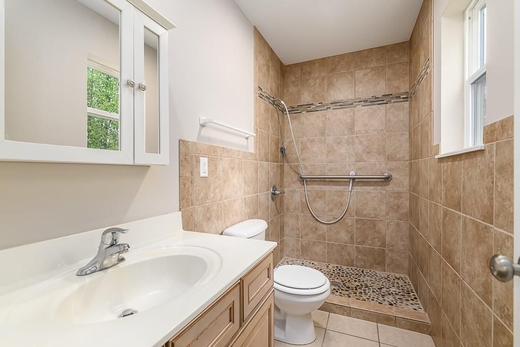 505 Laughlin Drive — photo 11