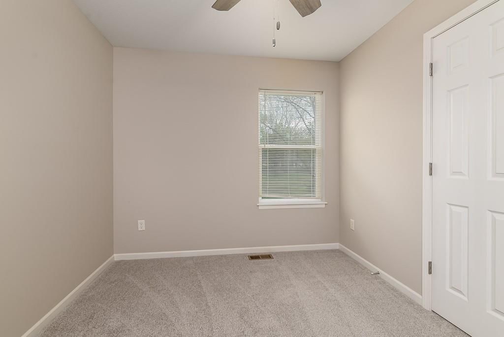 505 Laughlin Drive — photo 12